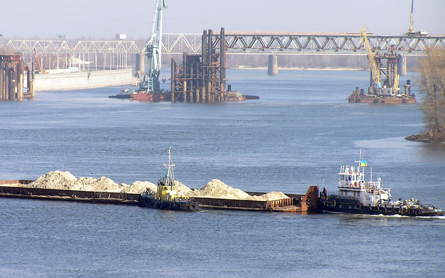 Київський річковий порт, ПрАТ — вакансія в Капитан-механик буксирного флота: фото 8