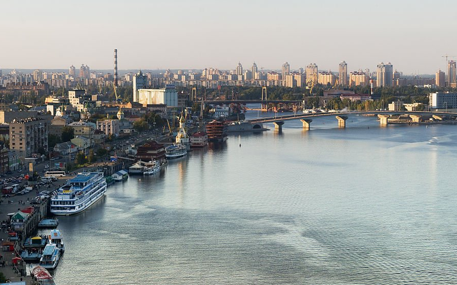 Київський річковий порт, ПрАТ — вакансія в Капитан-механик буксирного флота: фото 7
